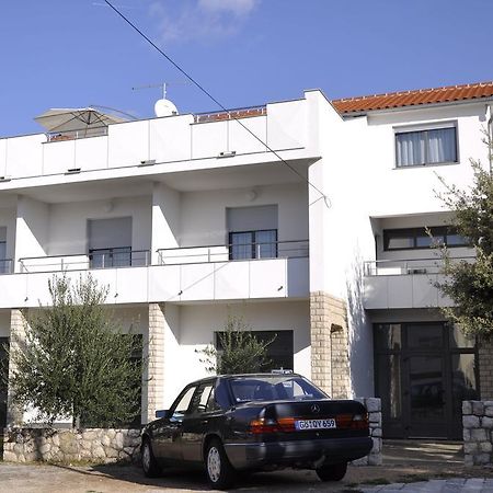 Apartments Crobeg Rab Town Exterior photo
